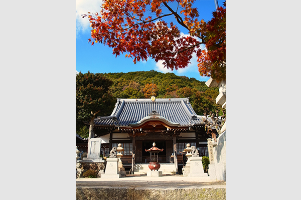 平安時代創建的神咒寺。